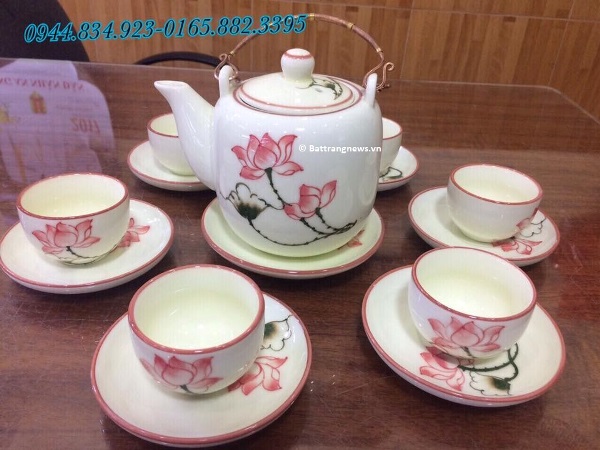 mua ấm chén bát tràng ở đâu