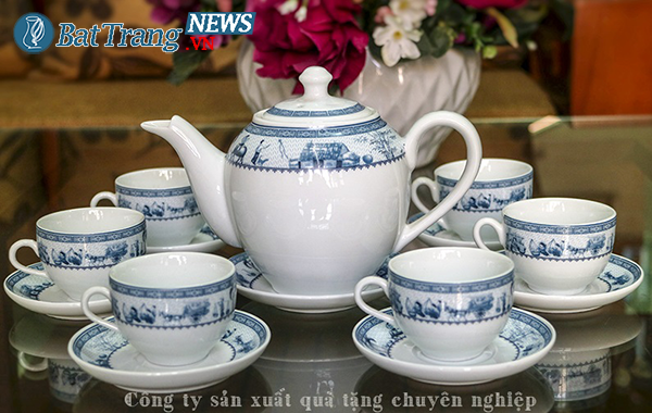 bộ ấm chén in logo đồng quê