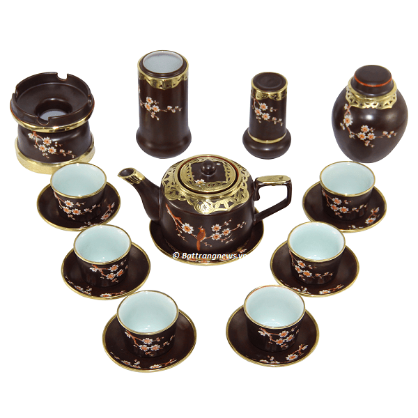 Bộ Ấm Chén Vai Vuông Khắc Hoa Mai Bọc Đồng