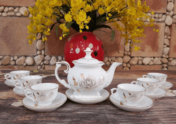 in chữ lên bộ ấm chén