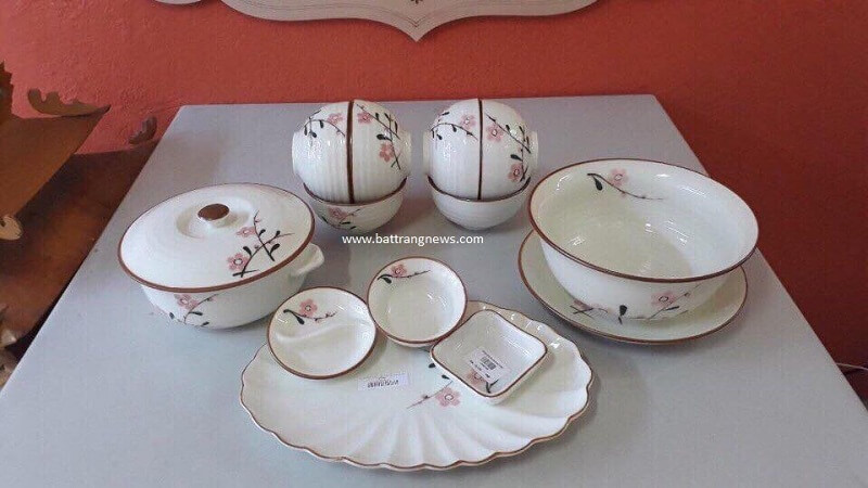 b&aacute;t đĩa b&aacute;t tr&agrave;ng đẹp 2