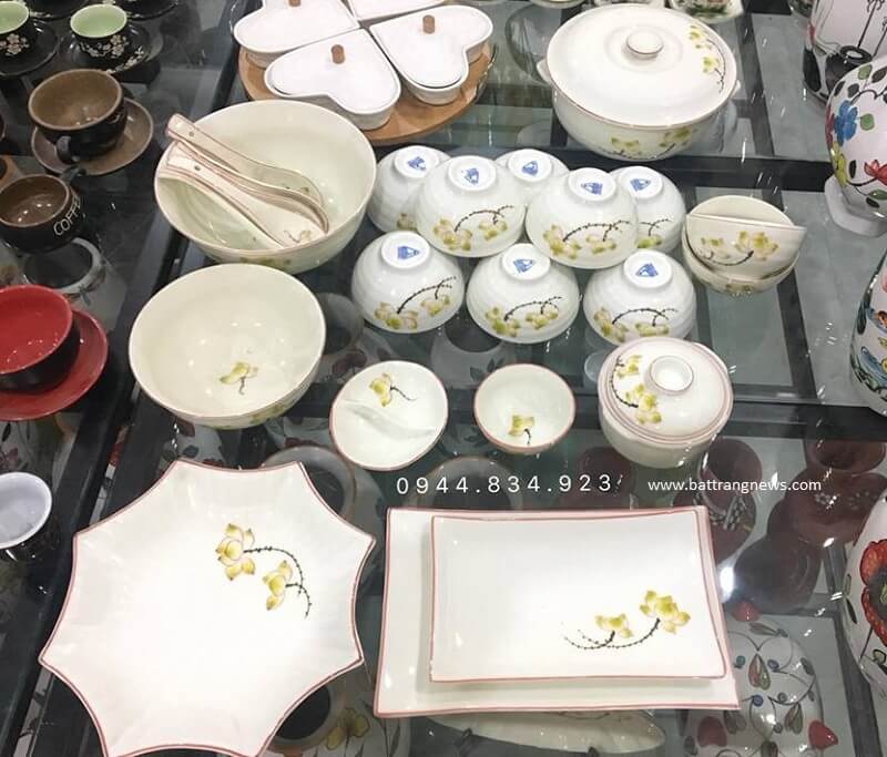 b&aacute;t đĩa b&aacute;t tr&agrave;ng đẹp 4