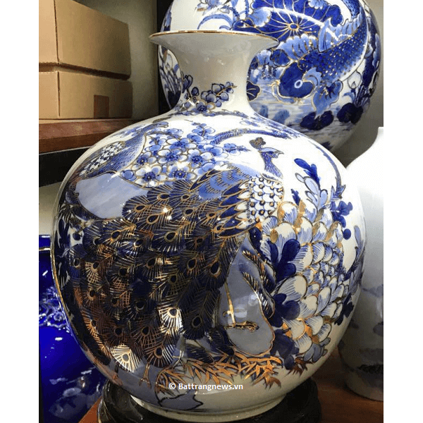 vị trí đặt bình hút tài lộc bát tràng