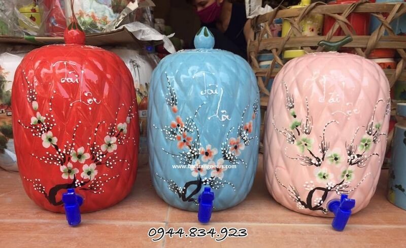 bình sứ đựng nước