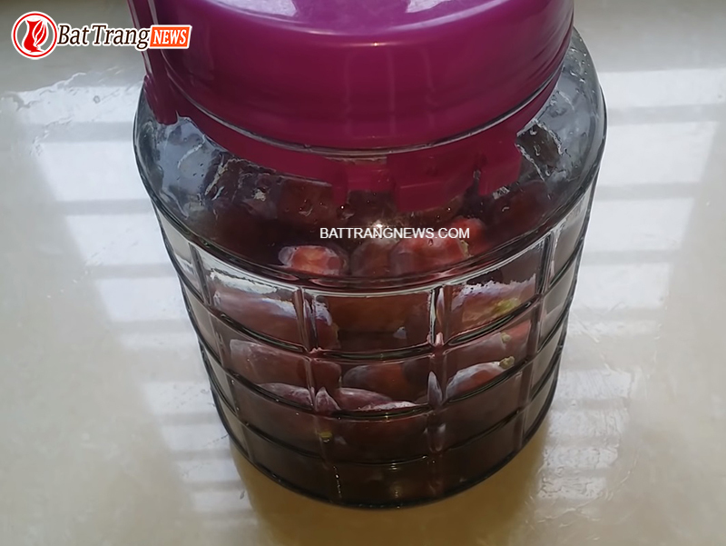 cách ngâm rượu nho tươi tại nhà