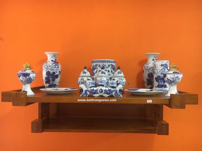 mẫu đồ thờ cúng bằng sứ cho nhà chung cư 9