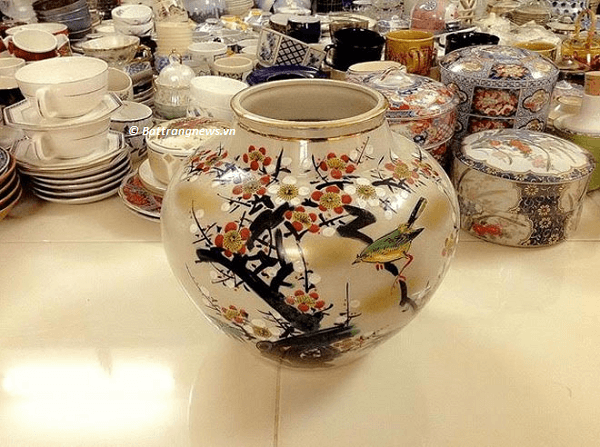 bình cắm hoa gốm sứ nhật bản