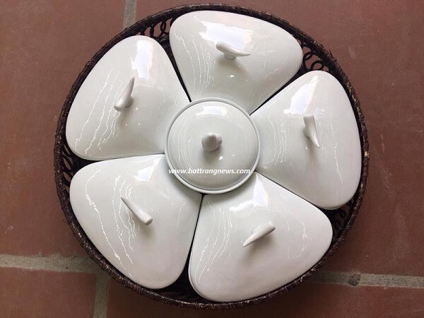 khay sứ đựng mứt