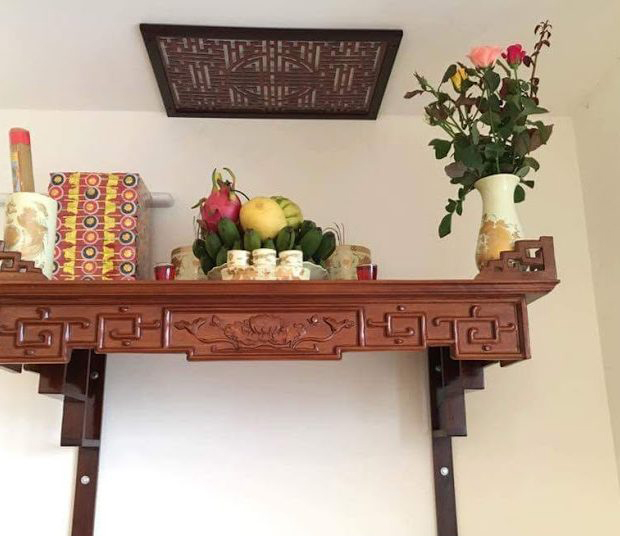 chiều cao bàn thờ treo tường
