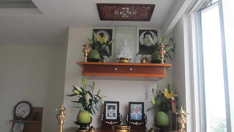 chiều cao bàn thờ treo tường