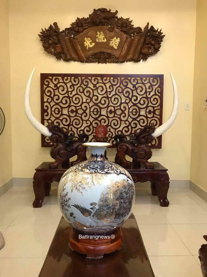 cu&ocirc;́n thư là gì 6