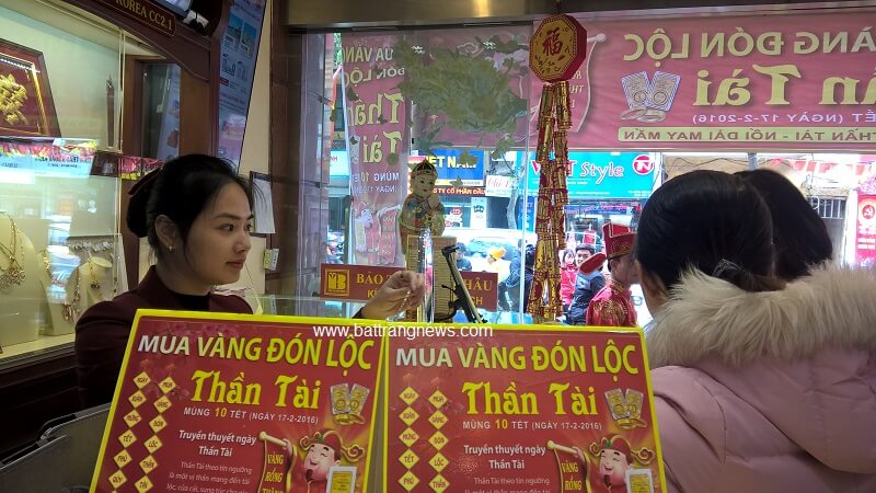 vì sao nên mua vàng đầu năm vào ngày vía thần tài