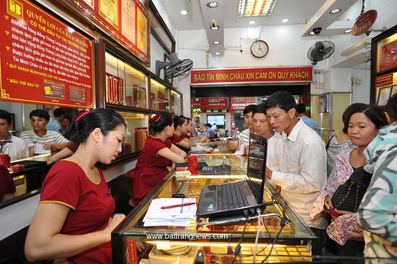 Vì sao mua vàng ngày vía Thần Tài