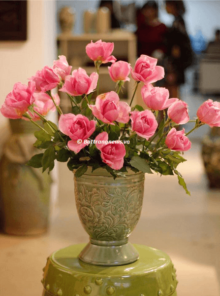 hoa lụa trang trí phòng khách