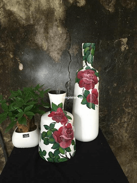 bình hoa sứ trắng