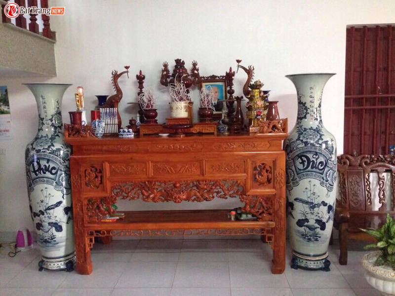 lục bình phòng thờ