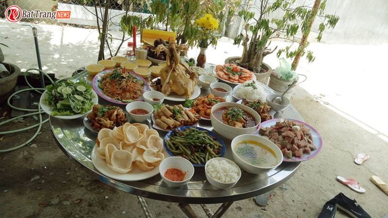 m&acirc;m c&uacute;ng ng&agrave;y giỗ - &yacute; nghĩa