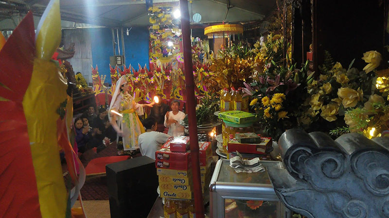 văn khấn đền Ông Hoàng Mười