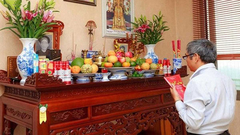 Văn khấn gia tiên ngày rằm