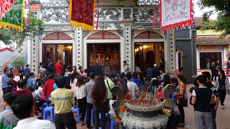 Văn khấn phủ Tây Hồ