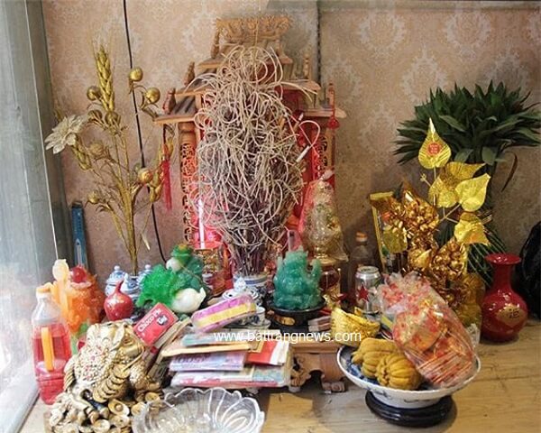 ng&agrave;y v&iacute;a thần t&agrave;i