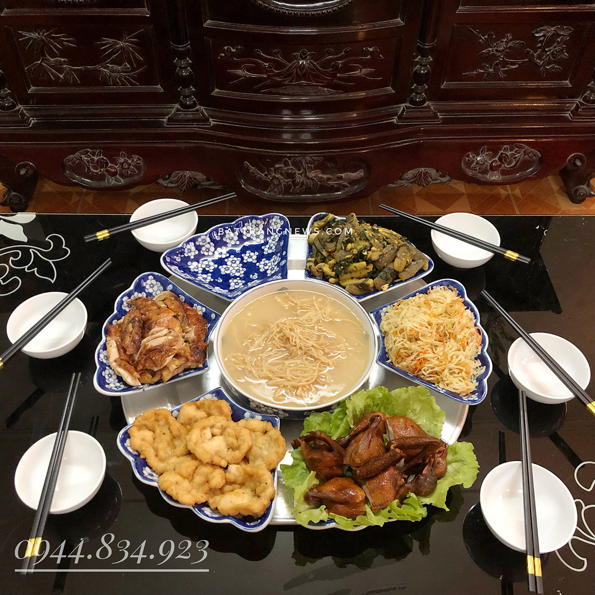 Bộ b&aacute;t đĩa B&aacute;t Tr&agrave;ng mặt trời đi băng ng&agrave;n hoa mai 2