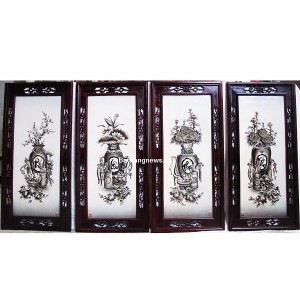 Tranh tứ cảnh cổ đồ nổi men tràm đen S2 90x43,5cm