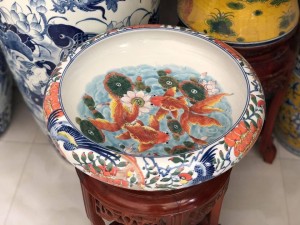 Bát nước minh đường tụ thủy lòng cá