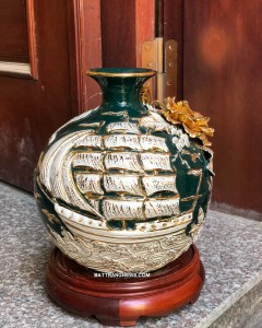 Bình hút tài lộc đắp nổi vẽ vàng thuận buồm xuôi gió xanh bộ đội