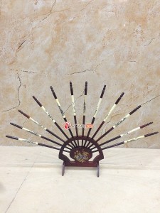 Bộ đũa thờ gỗ hương 6 dáng quạt