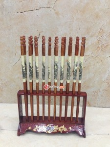 Bộ đũa thờ gỗ hương 10 dáng thẳng