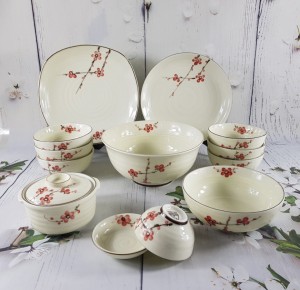 Bộ đồ ăn đào đỏ men kem set cho 4-6 người ăn