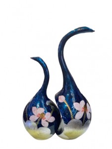 Lọ hoa sơn mài vẽ Hoa Sen dáng thiên nga nền xanh lam 45cm