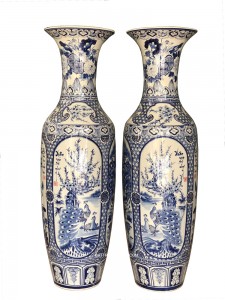 Lọ lộc bình Tứ Quý men lam vẽ kỹ 1m6 2019