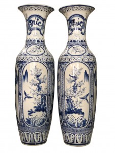 Lọ lục bình Bát Tràng Tứ Quý men lam 1m4