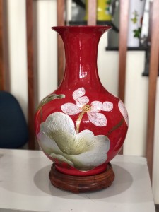 Tỏi đại sơn mài nền đỏ khảm trứng hoa sen S4